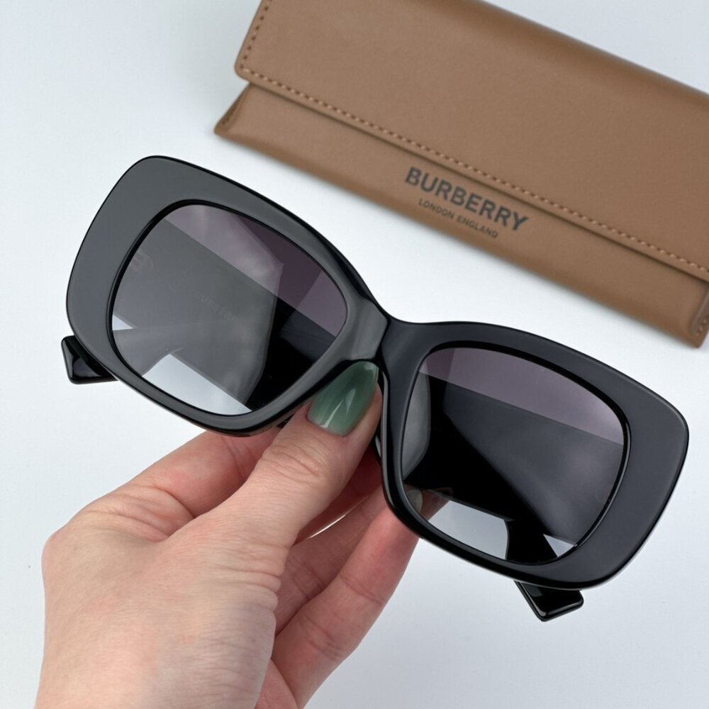 Burberry BE4410 4038F2 BRAND NEW Sunglasses Black Dark Grey Women